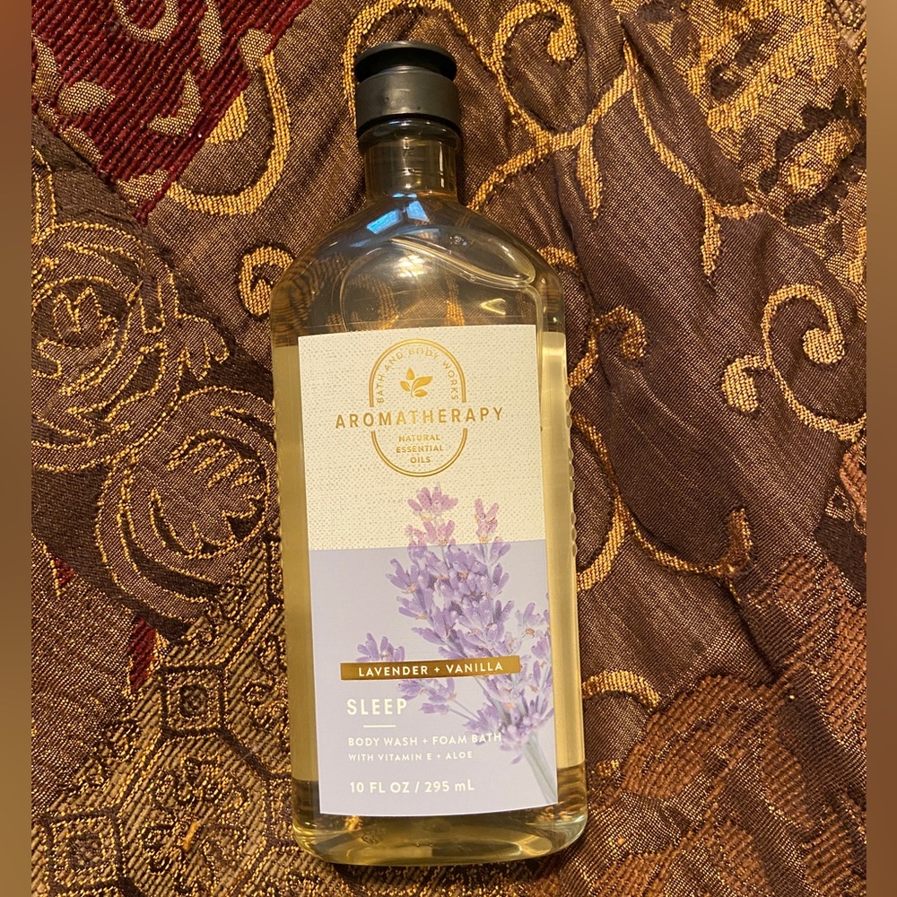 Bath & Body Works Aromatheraphy Sleep Body Wash & Foam Bath (w Vitamin E & Aloe)